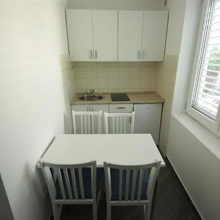 Appartamento In 5529 Crikvenica